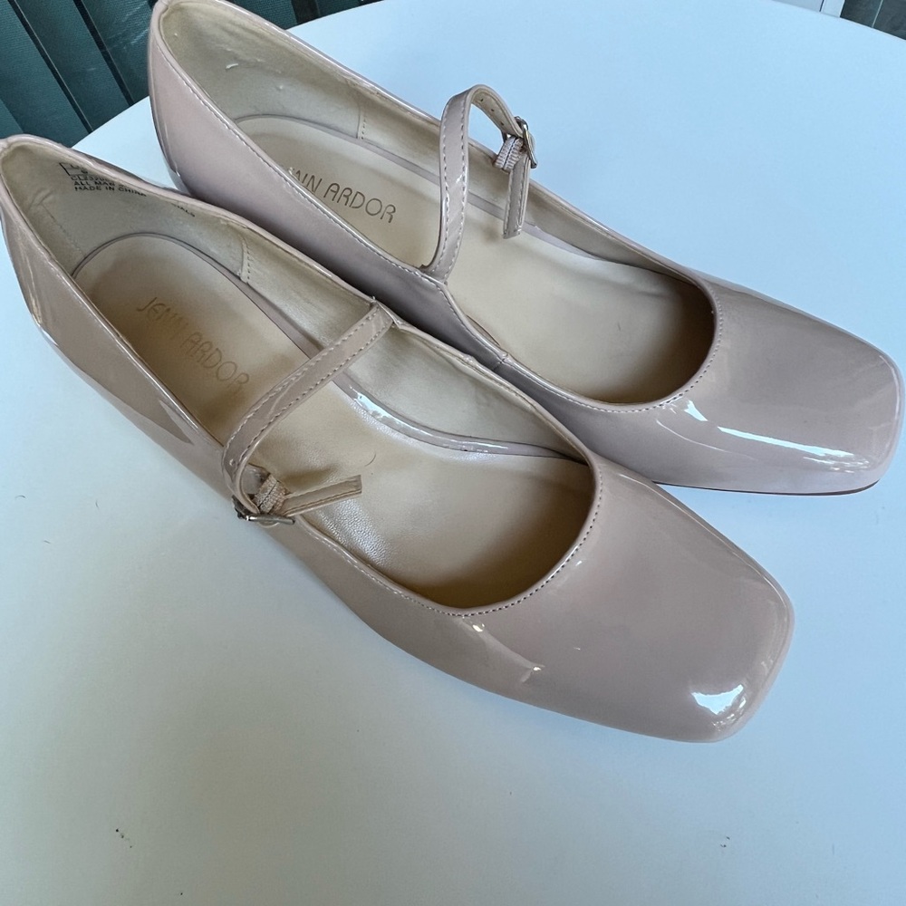 Patten Leather Mary Jane Block Heel